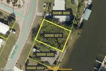 3002 York Rd., St. James City, FL 33956