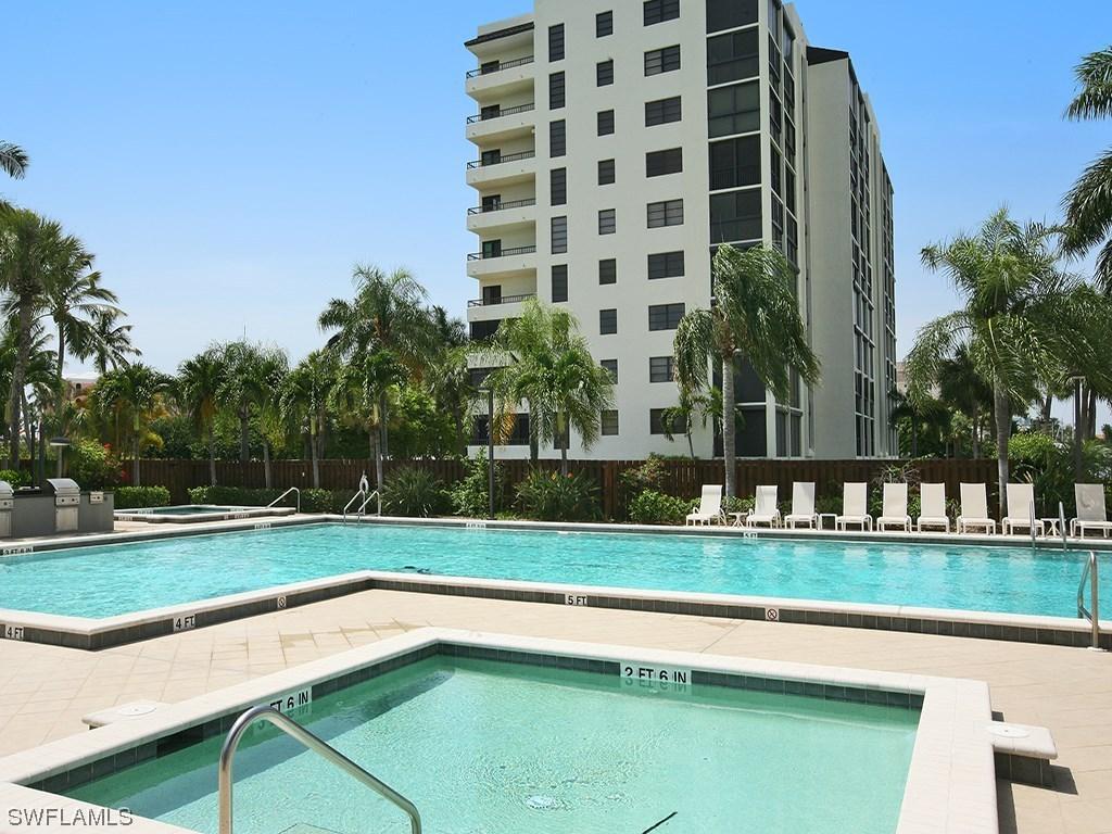 2375 Gulf Shore Blvd. #207, Naples, FL 34103