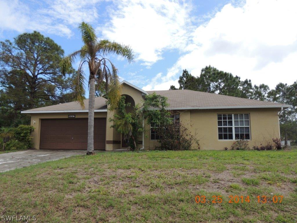 908 Magnolia Ave., Lehigh Acres, FL 33972