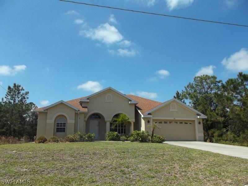 704 Aletha Ave., Lehigh Acres, FL 33974