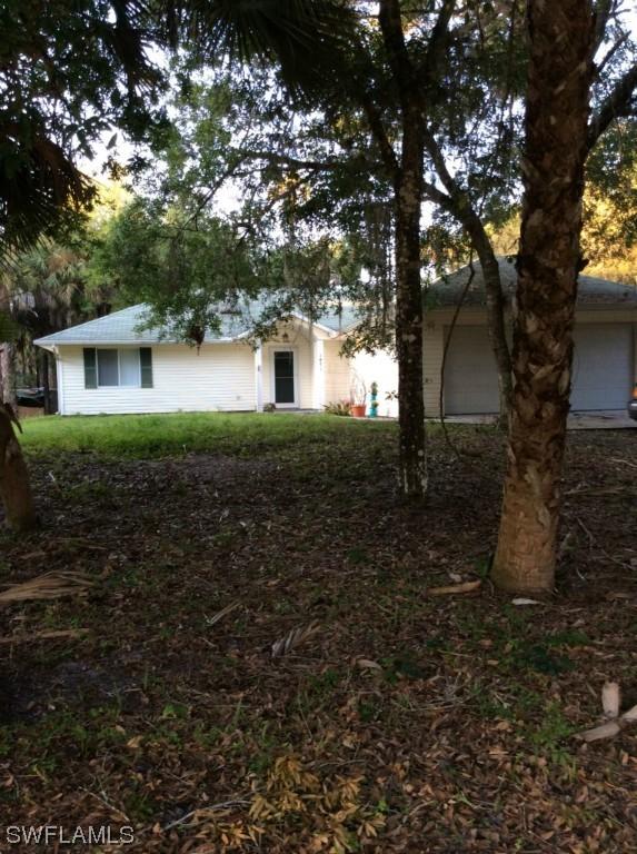 1471 14th Ave., Naples, FL 34120