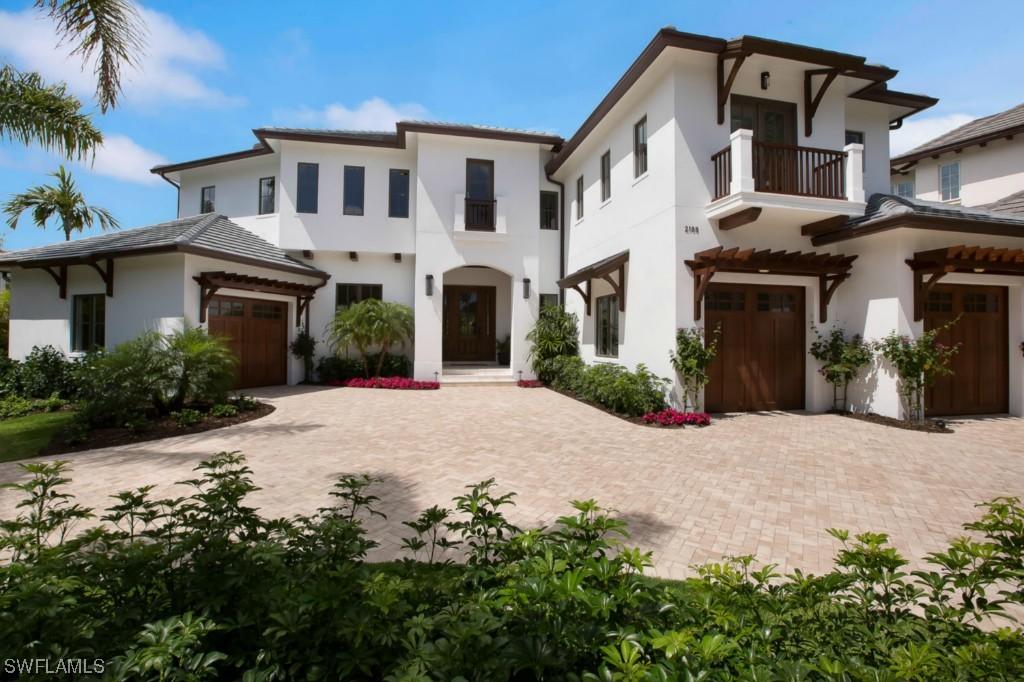 2188 Southwinds Dr., Naples, FL 34102