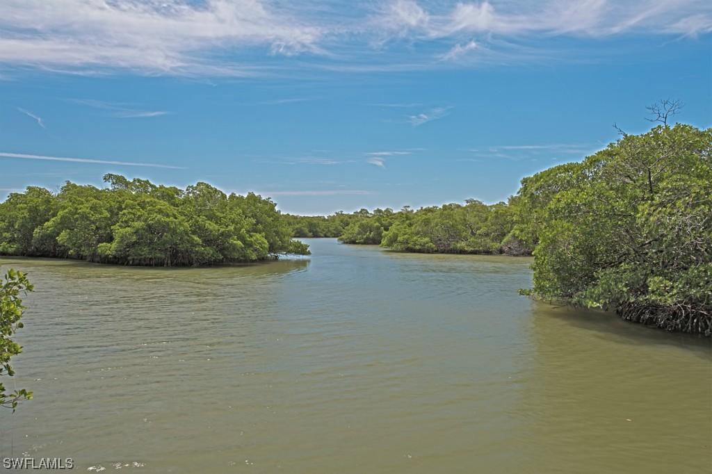54 Fairview Blvd., Fort Myers Beach, FL 33931