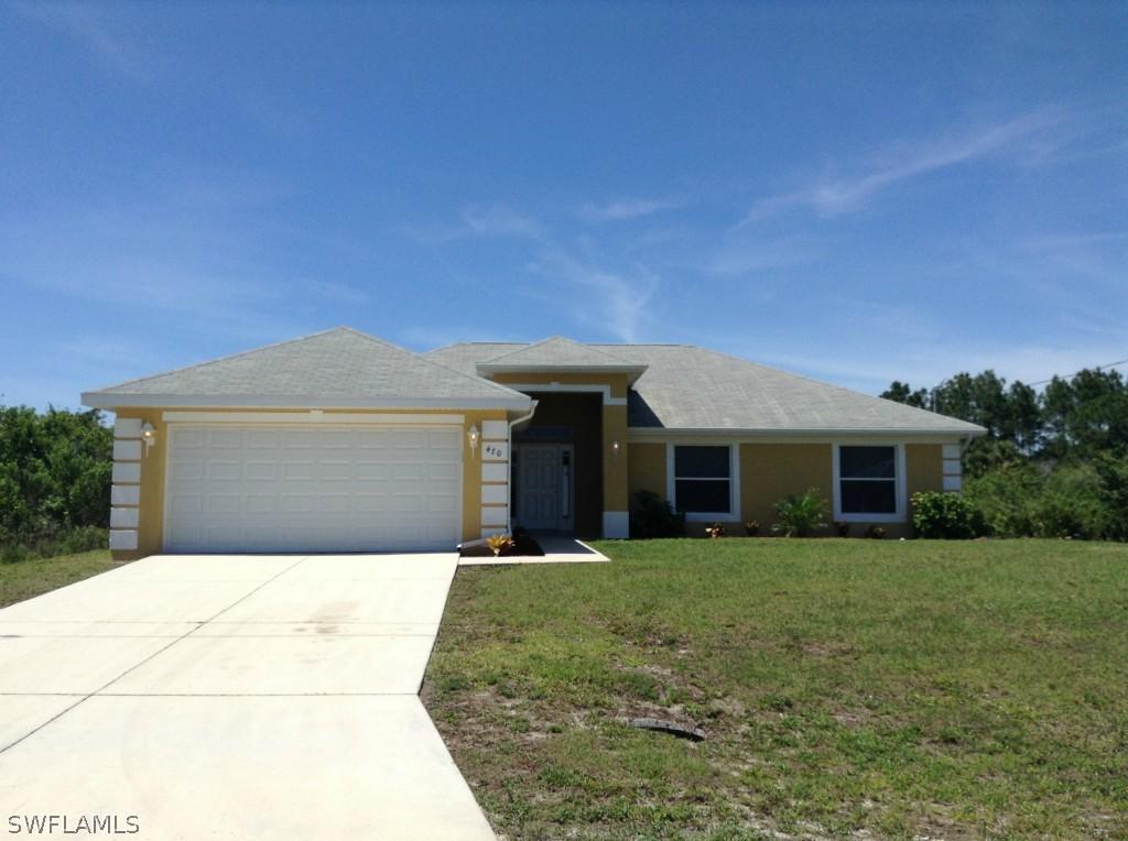 470 Genoa Ave., Lehigh Acres, FL 33974