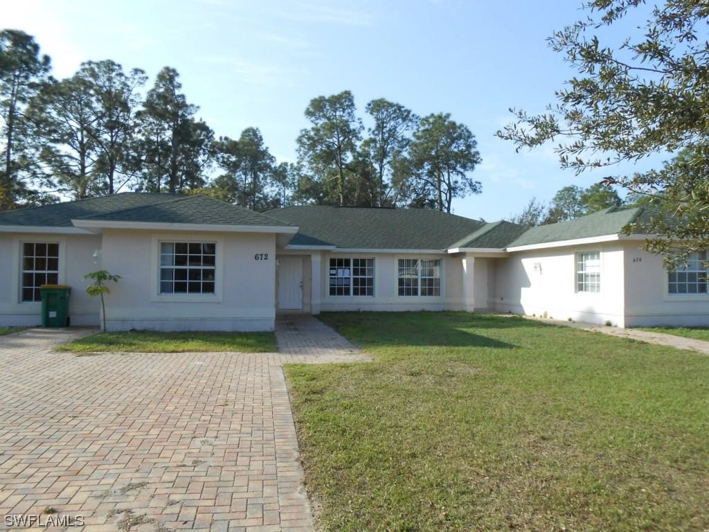 674 Pine Cone Ln., Naples, FL 34104