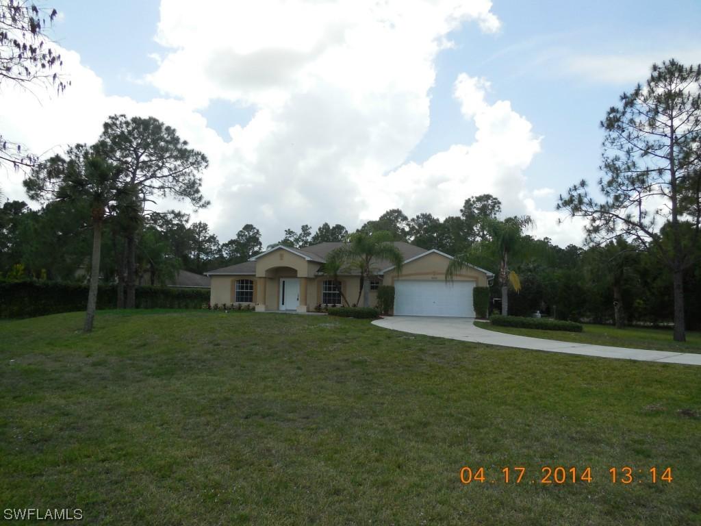 4050 11th Ave., Naples, FL 34116