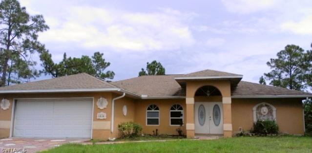 2830 Nancy Dr., Lehigh Acres, FL 33971