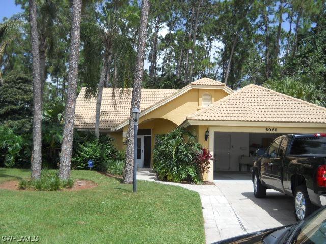 6062 Westbourgh Dr., Naples, FL 34112