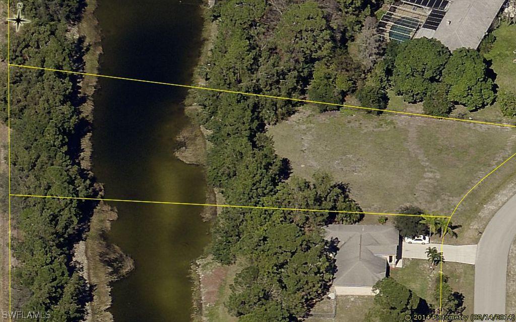 27150 Rue De Paix, Bonita Springs, FL 34135
