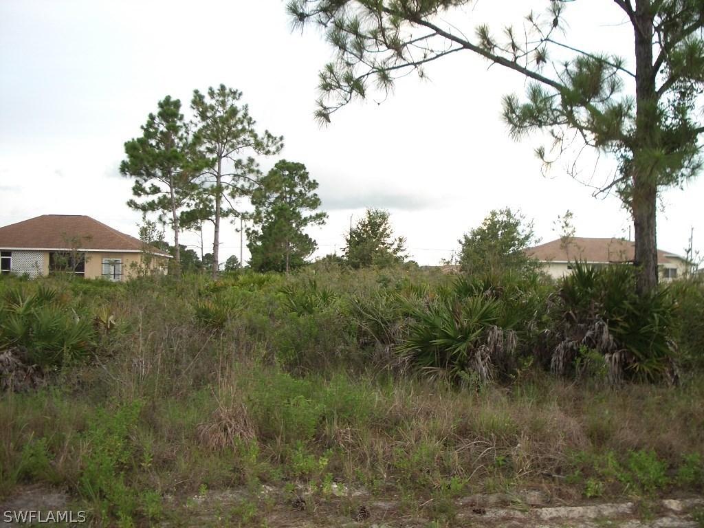 3207 9th St., Lehigh Acres, FL 33971