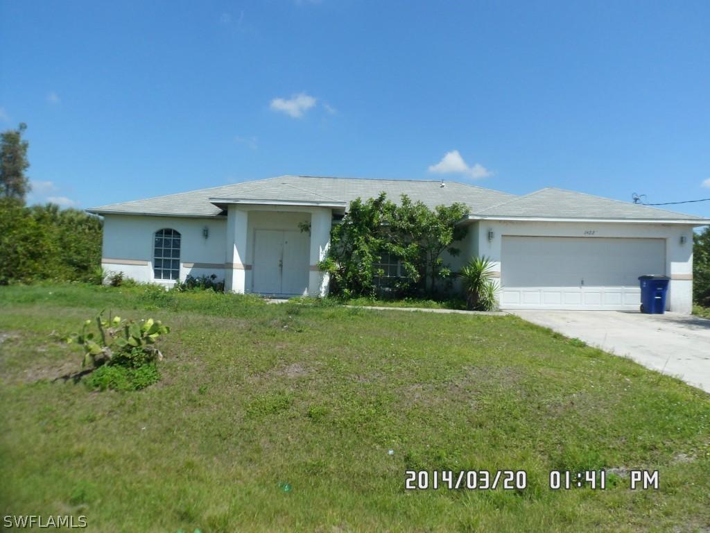 1122 Calvert Ave., Lehigh Acres, FL 33971