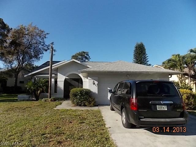 1308 Monarch Cir., Naples, FL 34116