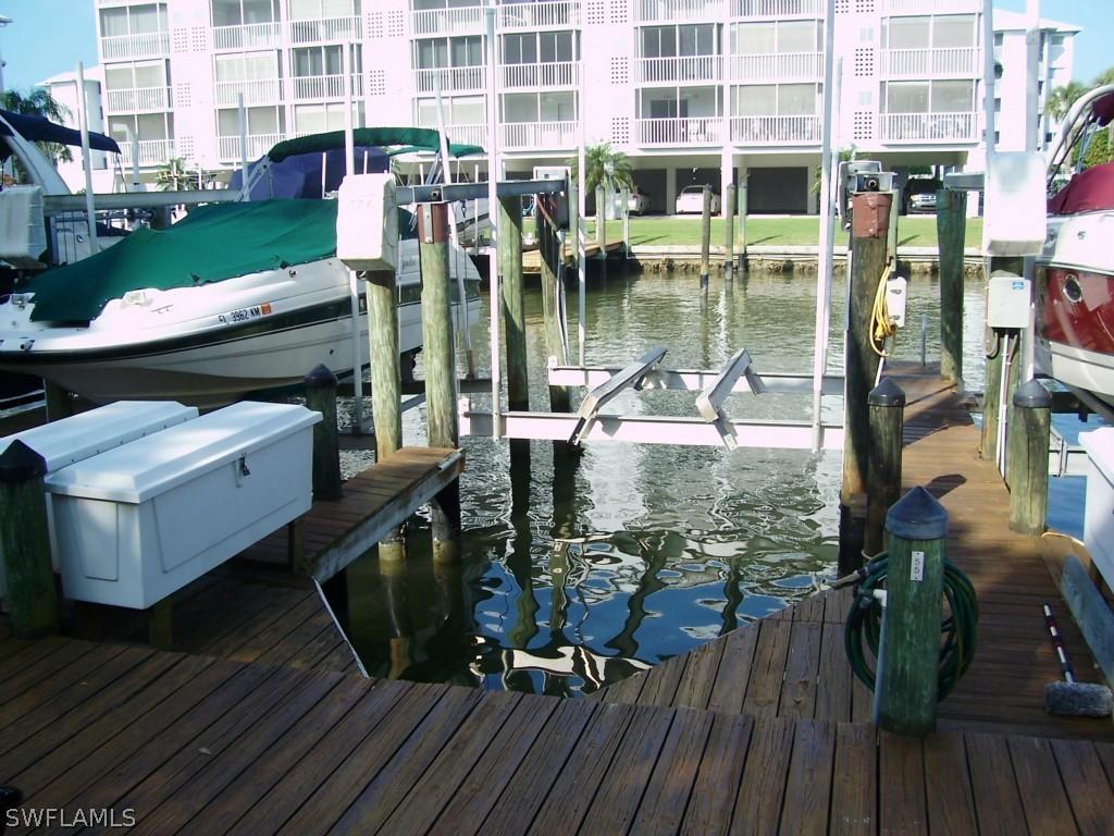 Dock 55, Fort Myers Beach, FL 33931