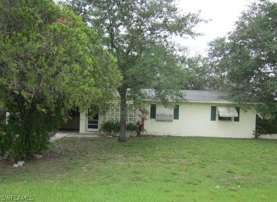 210 Jefferson Dr., Lehigh Acres, FL 33936