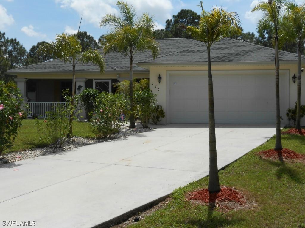 936 Franklin St., Lehigh Acres, FL 33974