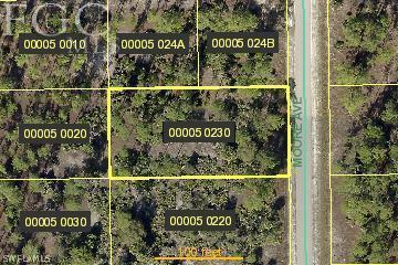 21 Moore Ave., Lehigh Acres, FL