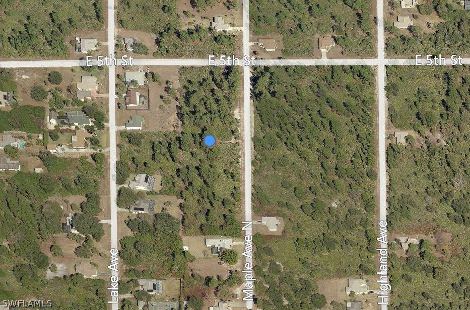 417 Maple Ave., Lehigh Acres, FL 33972