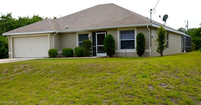 365 Pembroke St., Lehigh Acres, FL 33974