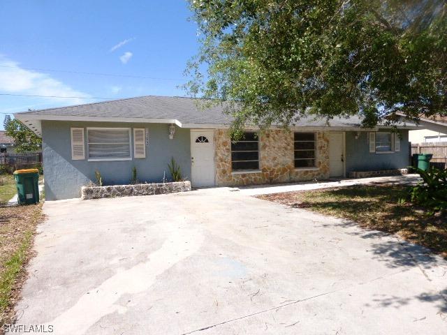 1193 S Alhambra Cir., Naples, FL 34103