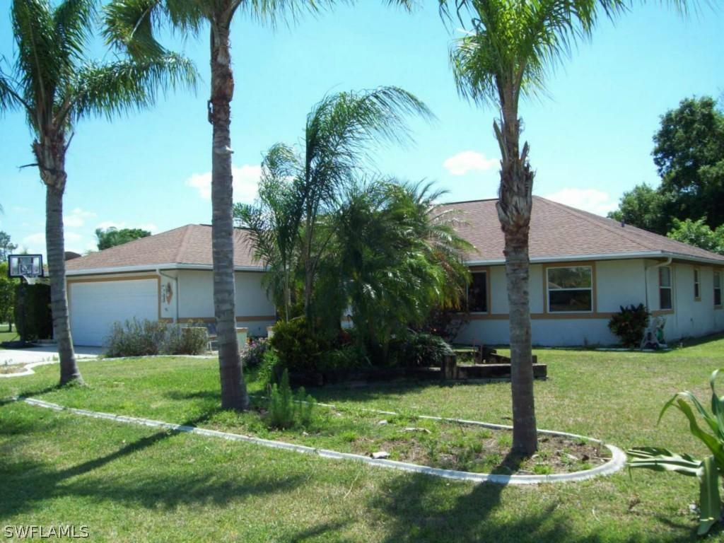303 5th Ave., Lehigh Acres, FL 33936