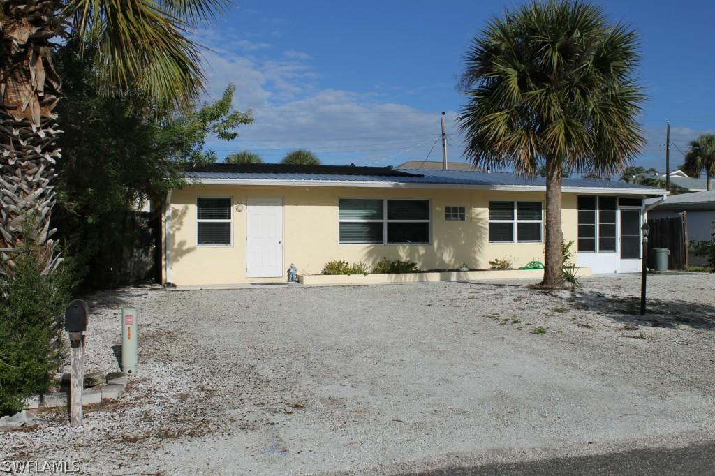 155 Hibiscus Dr., Fort Myers Beach, FL 33931