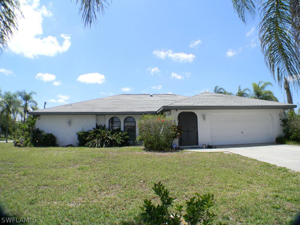 1428 SE 26th Ter., Cape Coral, FL 33904