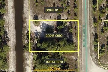 938 Merito Ave., Lehigh Acres, FL 33974