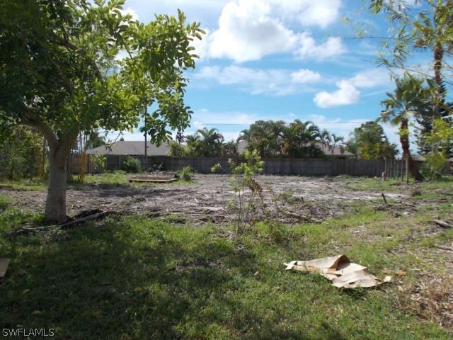 310 SE 17th St., Cape Coral, FL 33990