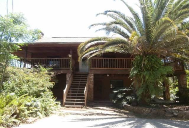 260 19th St., Naples, FL 34117