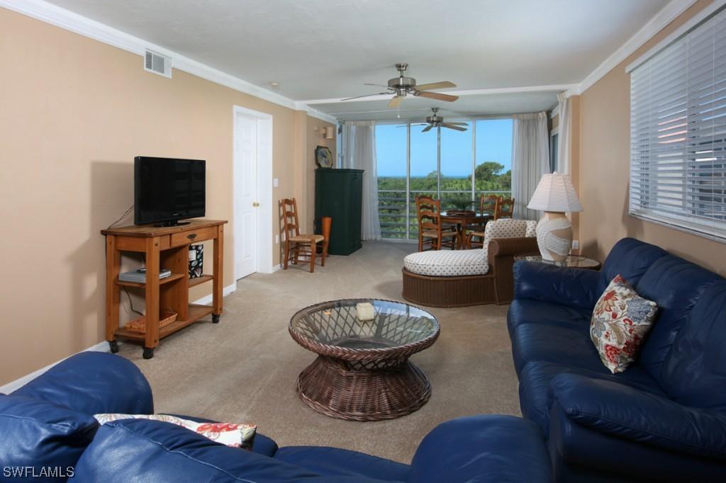 15161 Cedarwood Ln. #1606, Naples, FL 34110