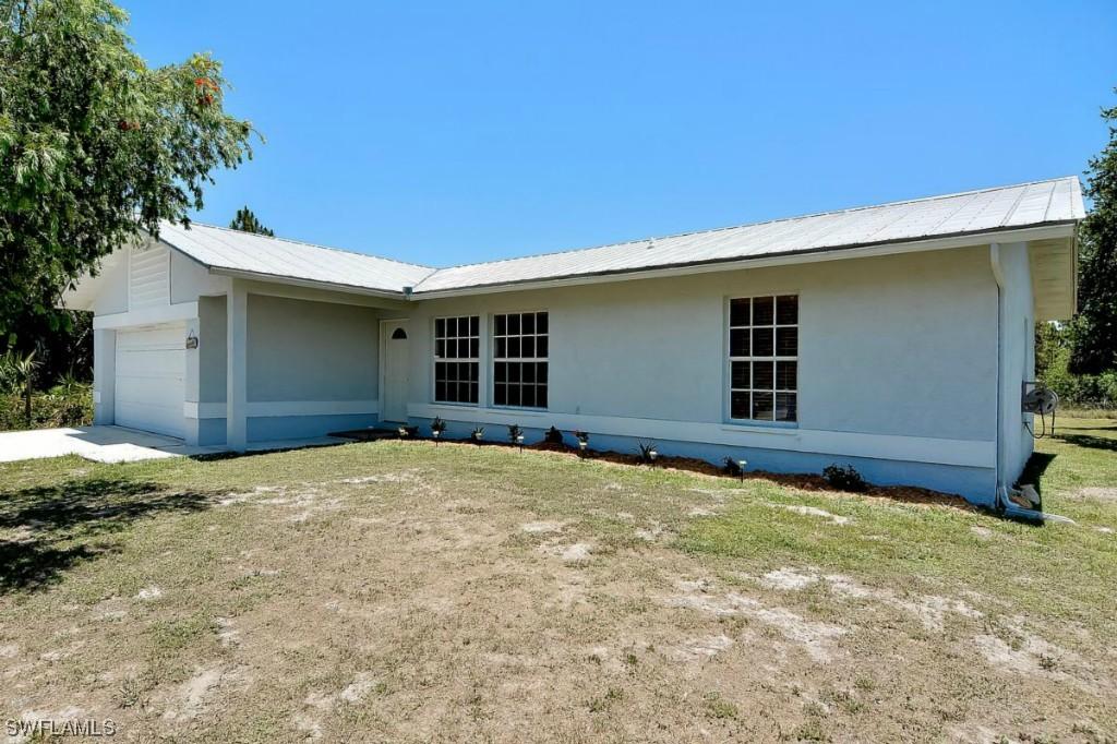 226 16th St., Naples, FL 34120