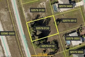 211 NW 4th Pl., Cape Coral, FL 33993