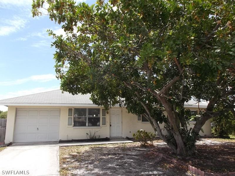 413 Alabama Rd., Lehigh Acres, FL 33936