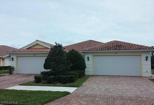 8172 Xenia Ln., Naples, FL 34114