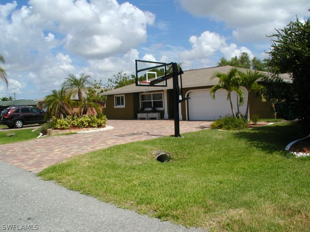 1711 SE 1st St., Cape Coral, FL 33990