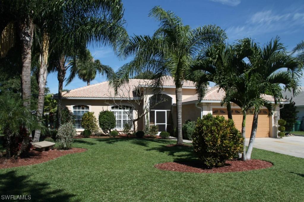 779 Waterloo Ct., Naples, FL 34120