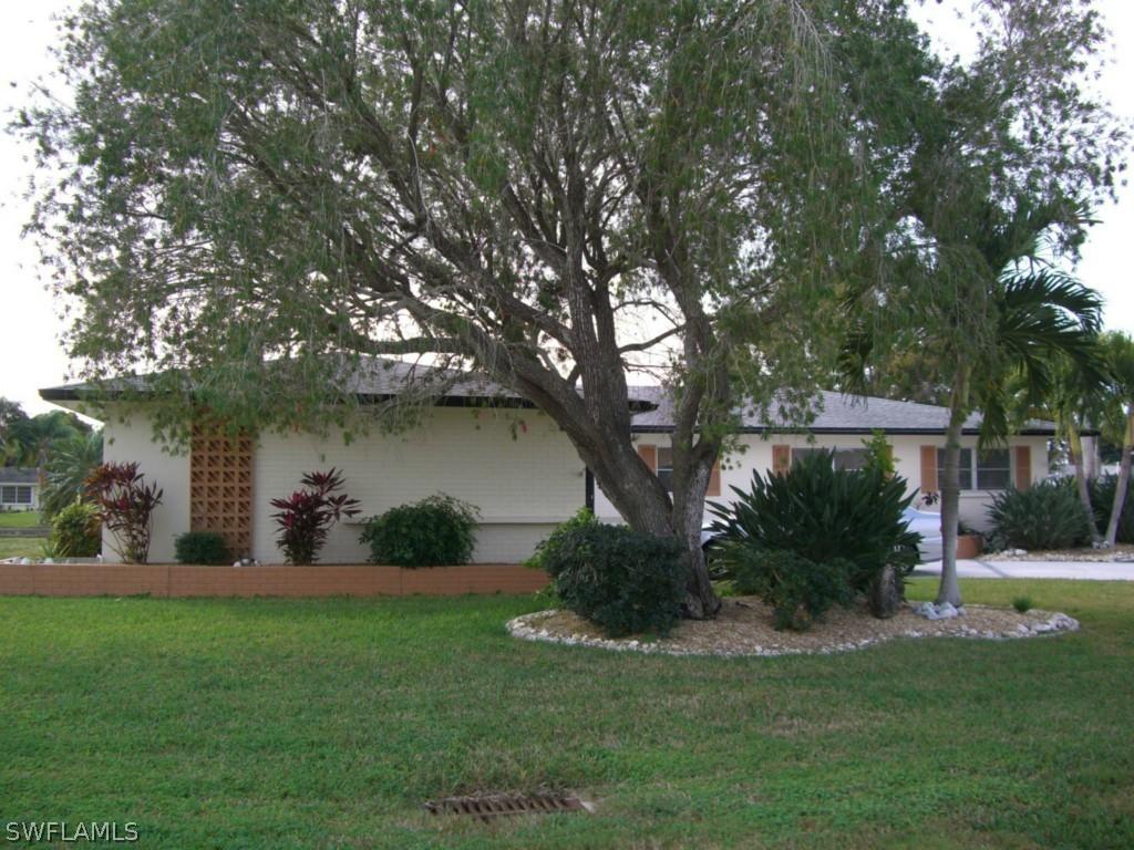 1640 SE 40th St., Cape Coral, FL 33904