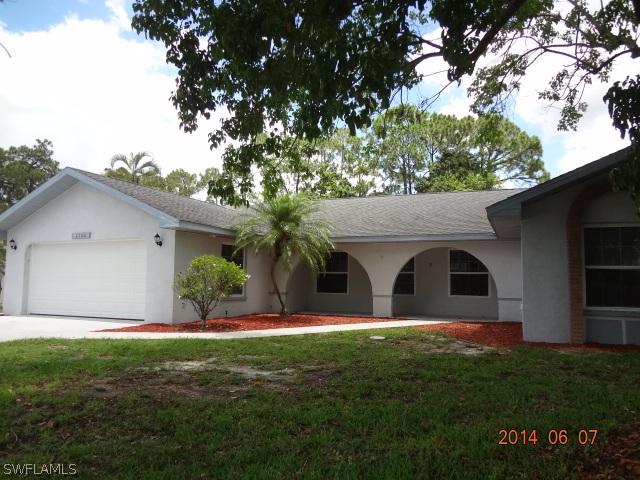 2369 Dover Ave., Fort Myers, FL 33907