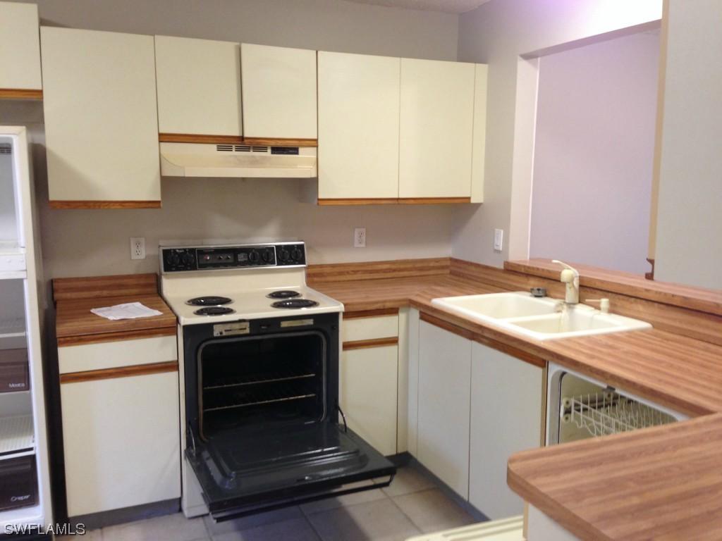 5735 Whitaker Rd. #B103, Naples, FL 34112