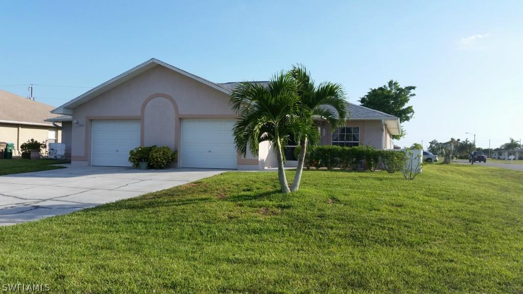 1018 SE 11th St., Cape Coral, FL 33990