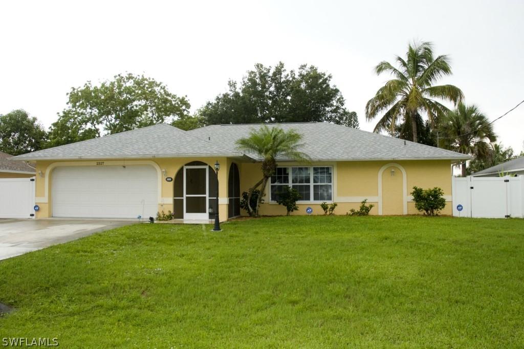 2327 50th St., Naples, FL 34116