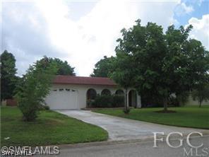 112 Contee Dr., Lehigh Acres, FL 33936