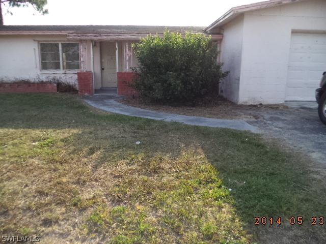 823 Joel Blvd., Lehigh Acres, FL 33936