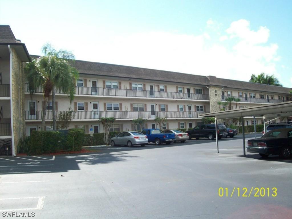 5499 Rattlesnake Hammock Rd. #302, Naples, FL