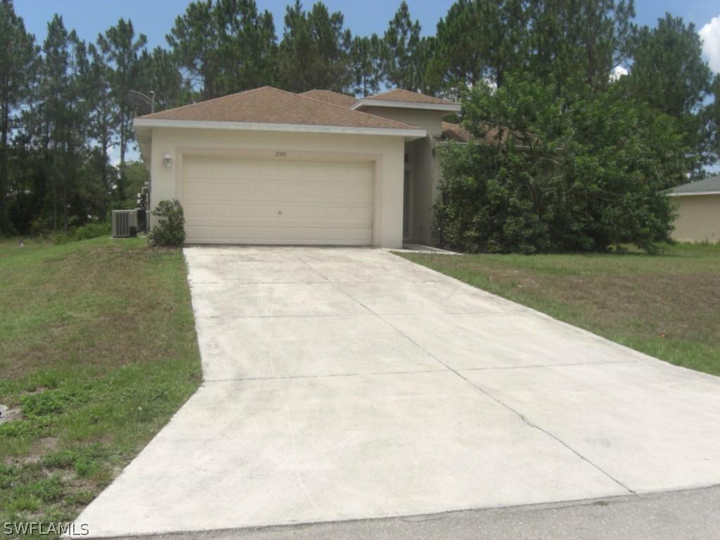 2521 40th St., Lehigh Acres, FL 33971