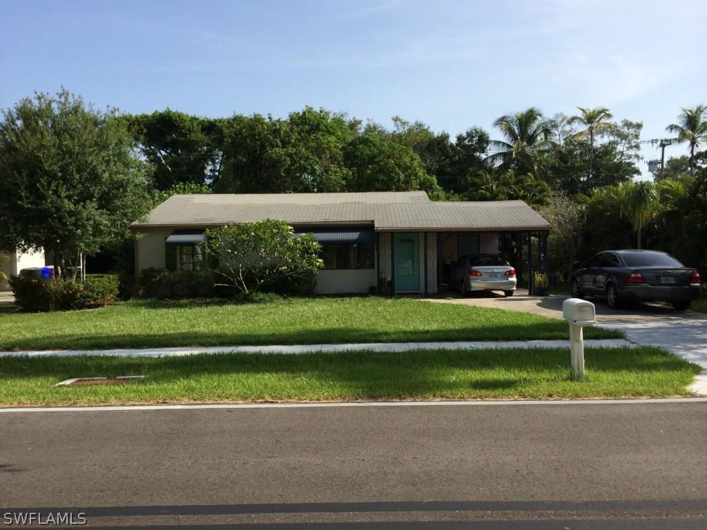 1555 Alhambra Dr., Fort Myers, FL 33901