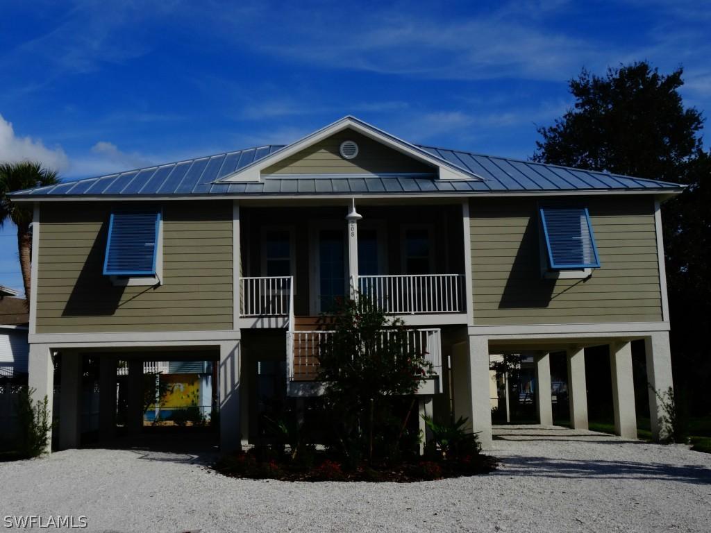 208 Delmar Ave., Fort Myers Beach, FL 33931