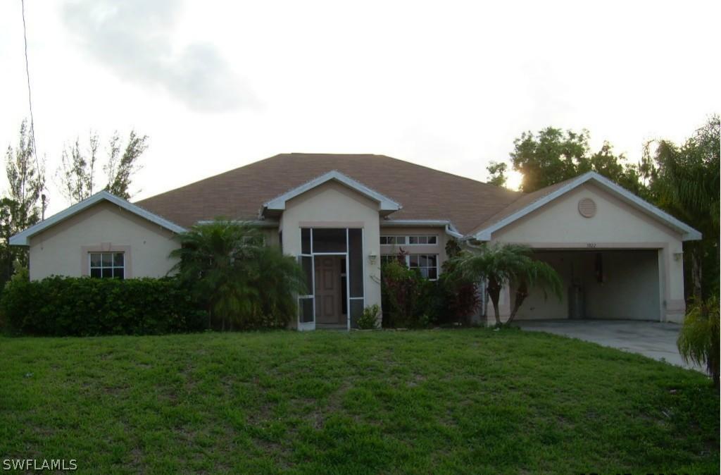 3922 NE 23rd Pl., Cape Coral, FL 33909