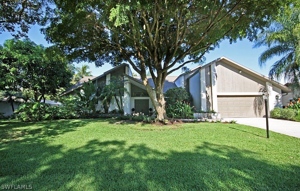 5770 Beechwood Tr., Fort Myers, FL 33919