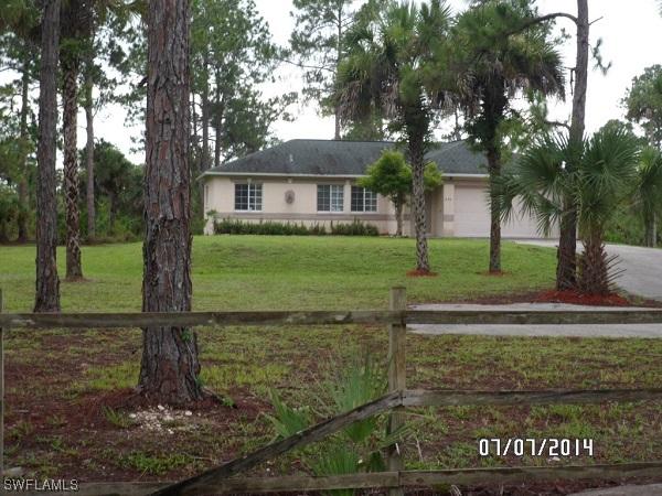 2760 22nd Ave., Naples, FL 34120